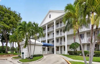 Whitehall Condominiums in The Villages