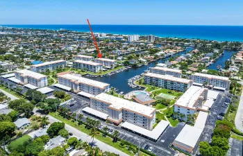 5th Floor unit, canal views