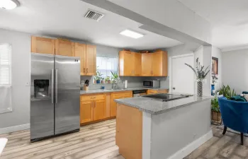 8-web-or-mls-1241 NW 30th Ave Fort Laude