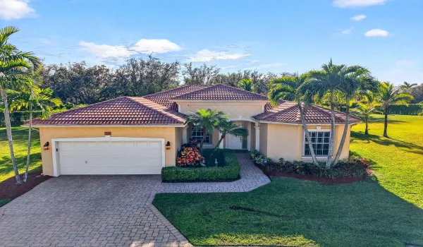 9566 Lantern Bay Circle_The Estates at Baywinds_cul de sac