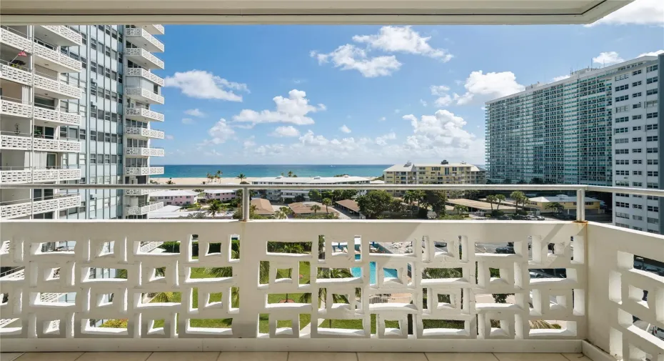 Gorgeous, direct ocean views from your balcony.