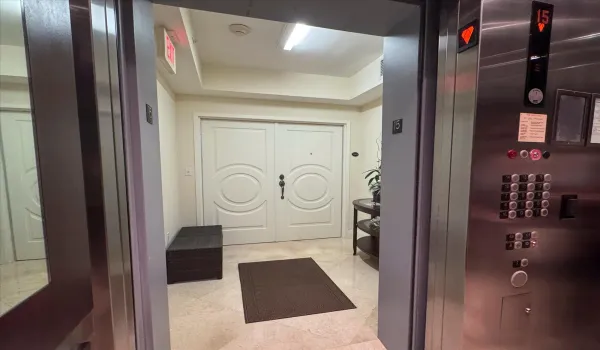 Private Elevator