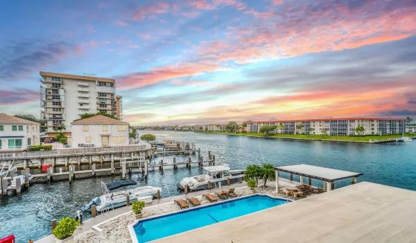 Balcony View Over Pool Down Intracoastal