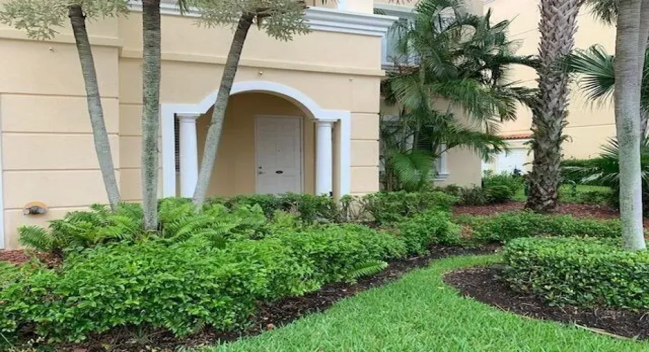 Corner Unit