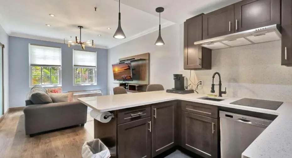 235 Sunrise Ave., 2241