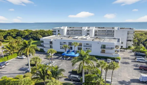1700_Ocean_Drive_#301-2