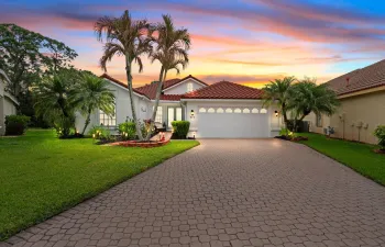 2-web-or-mls-577 SW St Kitts Cove - 2