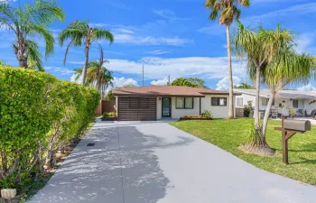 381 NE 43rd CT