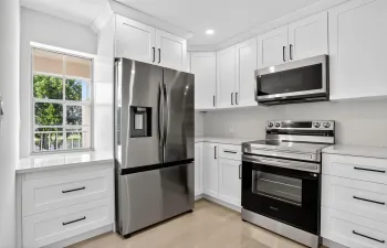 17-web-or-mls-2651-9380