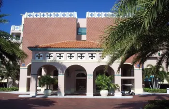 Mizner Court 120 Building