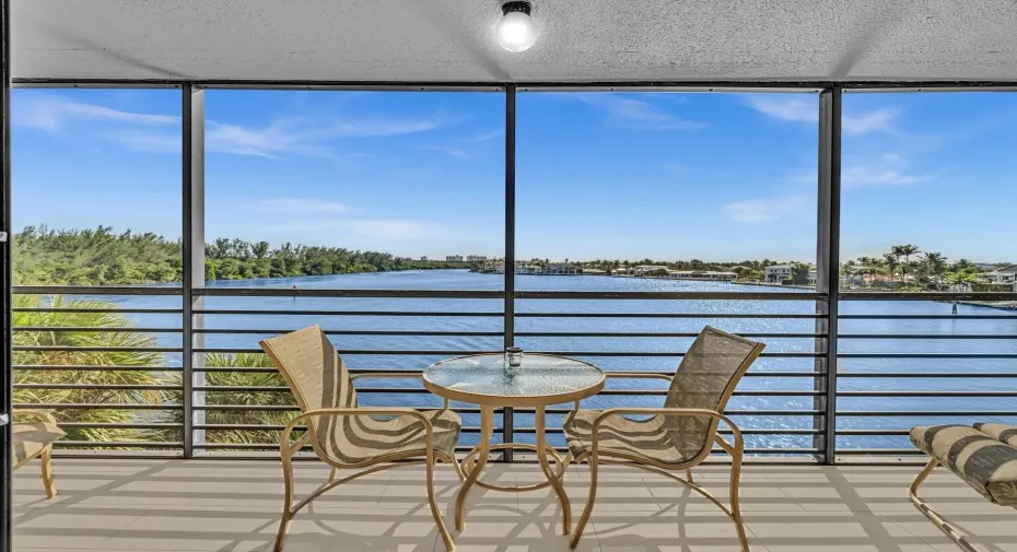 Direct Intracoastal Views!