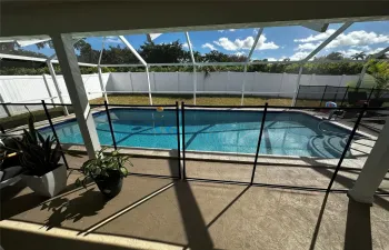 Pool & outdoor area