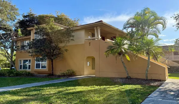 4807 Via Palm Lakes 1513