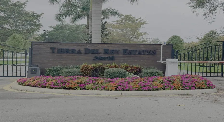 tierra del rey sign