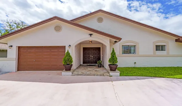 5-web-or-mls-A7401241