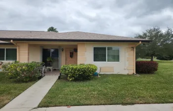 14-exteriorfrontofhouse2