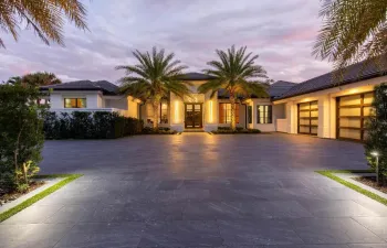 Driveway & Entry