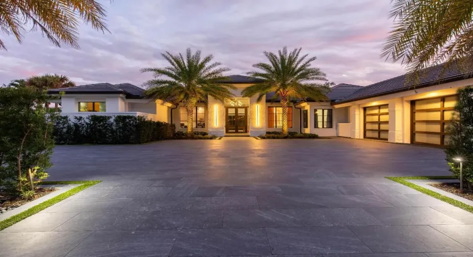 Driveway & Entry