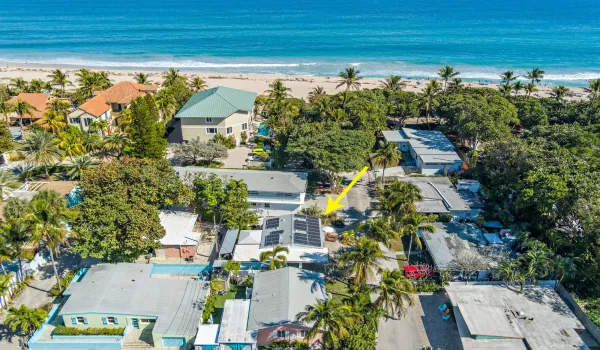 2 Houses from the Beach!