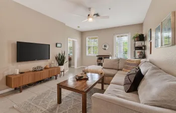 355EThatchPalmCir#103(27)