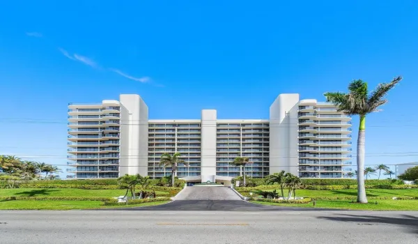 001-2727SouthOceanBoulevard-1405-Highlan