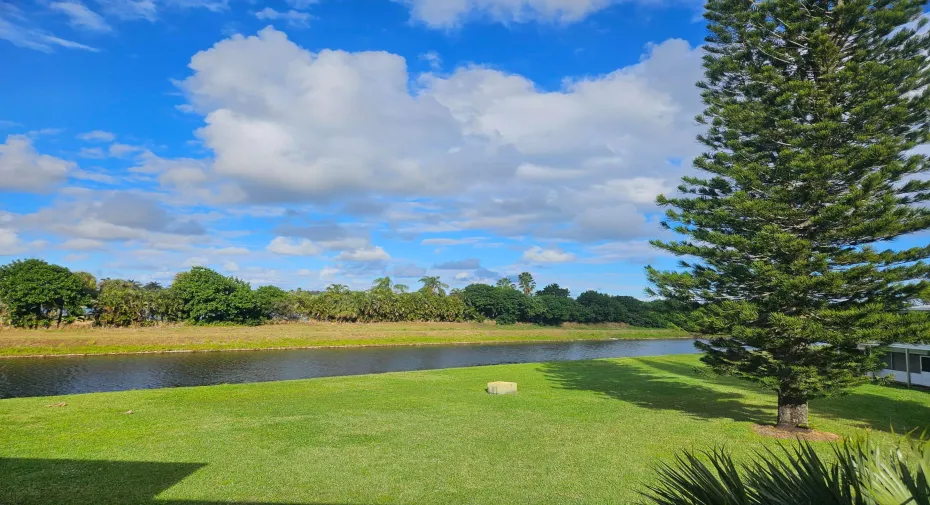 SERENITY AT IT'S BEST WITH LOTS OF PRIVACY.