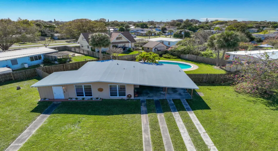 1090 Bianca Drive NE-4