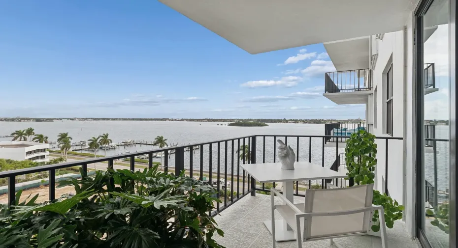 jpg 909 terrace (1)