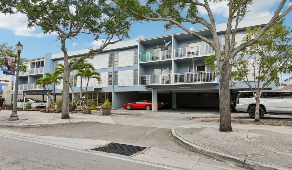 3-web-or-mls-NE 164th St E104-S2404-003