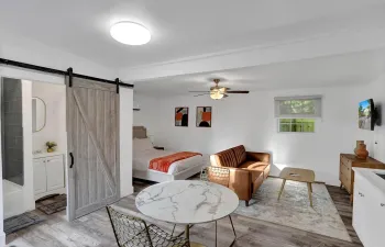 Cottage/In law suite