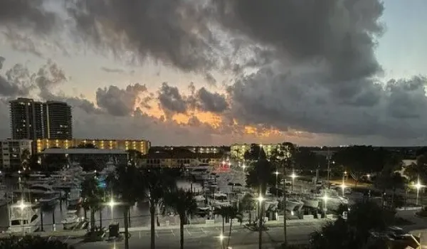 YOU WILL LOVE LIVING HERE !