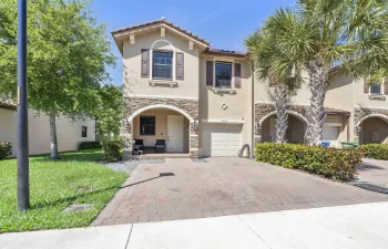 Front / Driveway