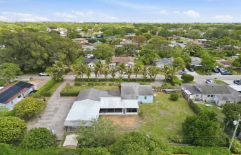 Half acre lot zoned multi family in the heart of west palm beach! build your mansion or an investment property.Don't miss out!