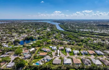 Near Loxahatchee River