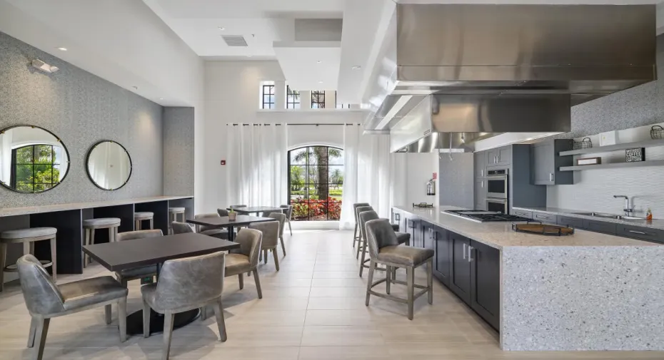 ParklandBayinsideamenities_01jpg