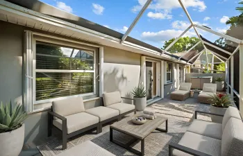 Screened in porch