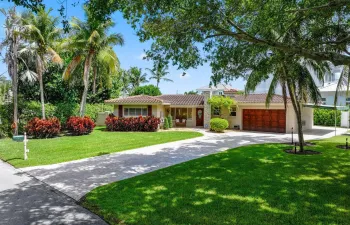 910 Banyan Drive - 2.jpg-SMALL