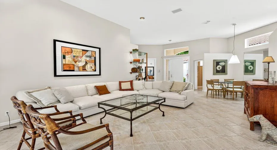 Welcome to 201 Sunset Bay Court - PBG FL