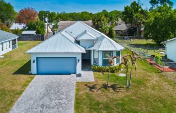 1925 SE Michelangelo Avenue-1