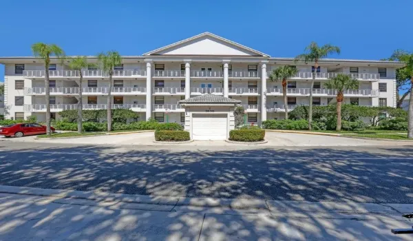 3650 Whitehall #201 1