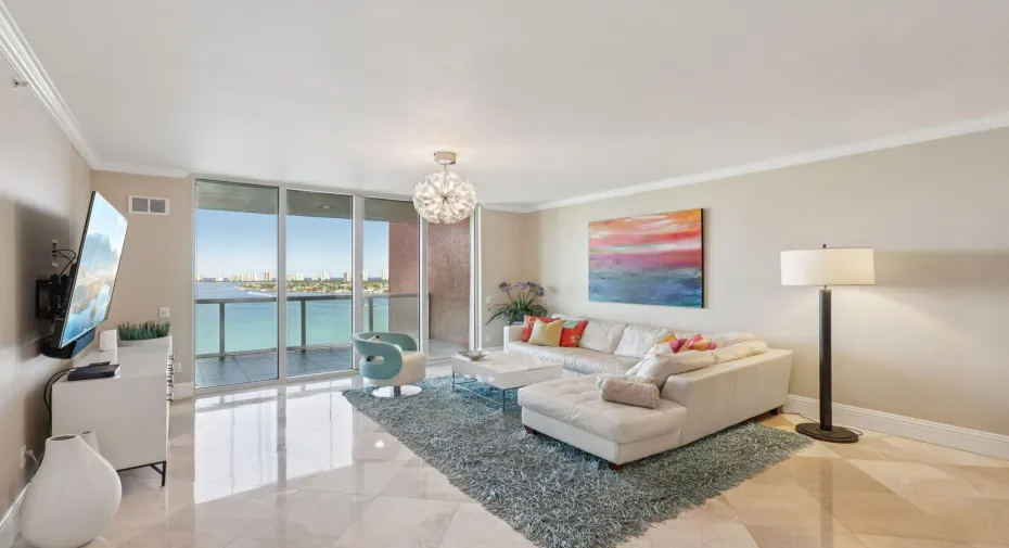 43-web-or-mls-Lake Shore Dr 1404-S1001-0