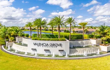 Valencia Grove Entrance
