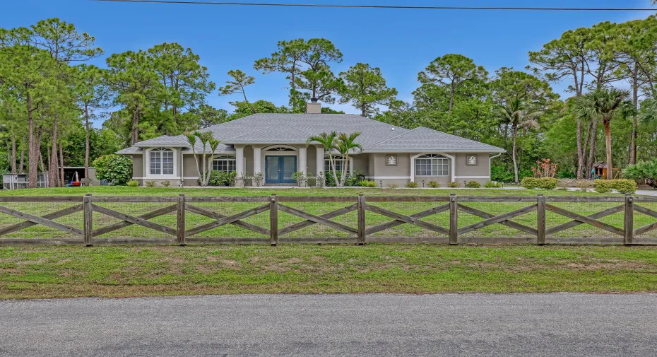 This fully fenced, 1.34 acre property is looking to share it's next adventure!