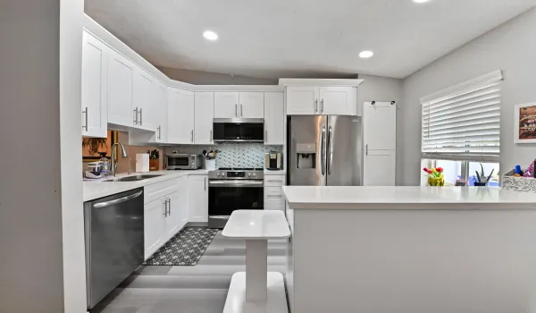 04 Kitchen 02