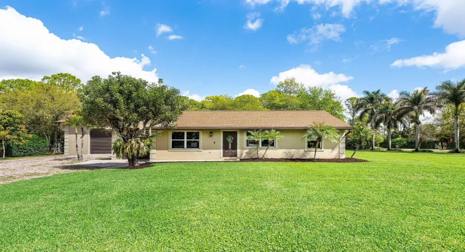 001-1751760thLaneNorth-TheAcreage-FL-334