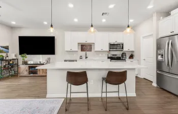 007-2350PostStreet-PalmSprings-FL-33406-