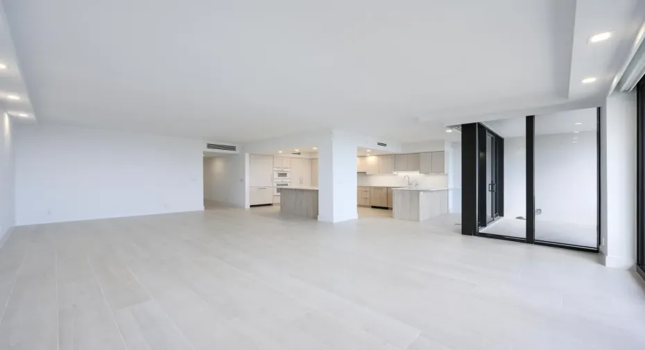 525 S Flagler Dr Apt 14C West-large-003-