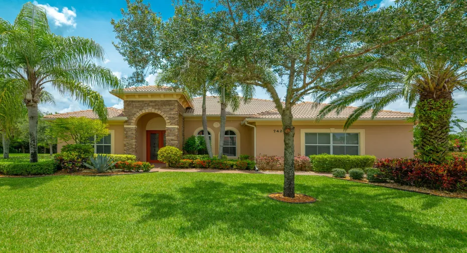 7422 SE Belle Maison Dr, Stuart, FL 3499