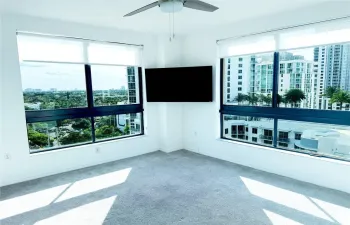 CORNER WINDOWS IN SECOND BEDROOM