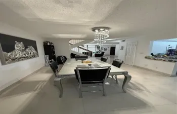 Table, Chairs and Bookshelf included